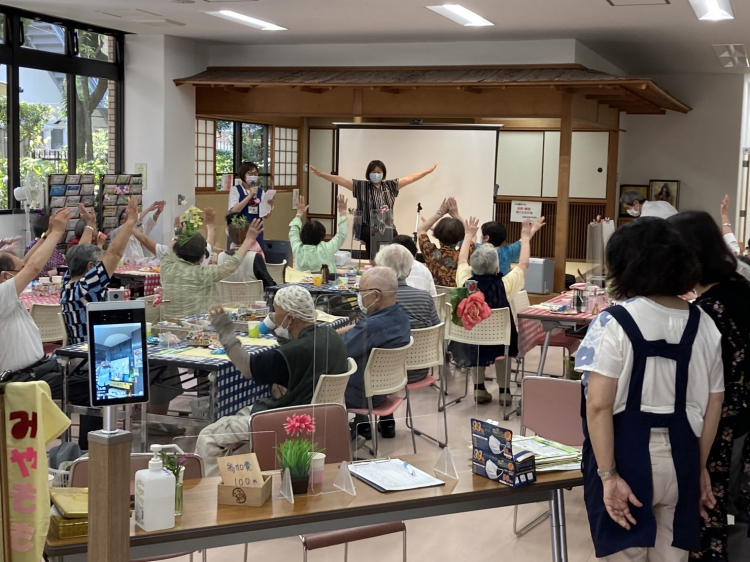 みま～も桃園カフェ